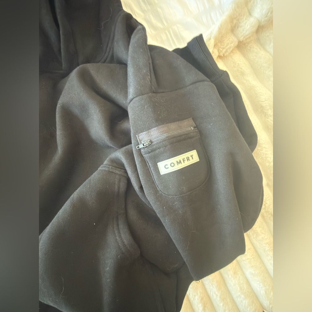 Comfrt signature hoodie - Picture 2 of 4